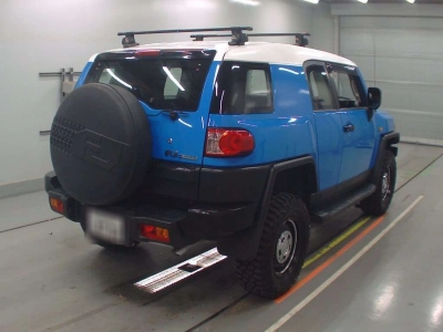 TOYOTA FJ CRUISER