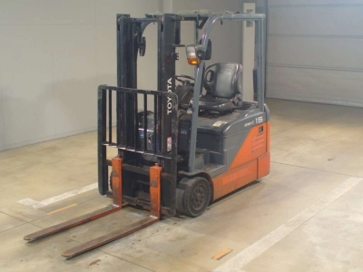 TOYOTA  FORKLIFT 