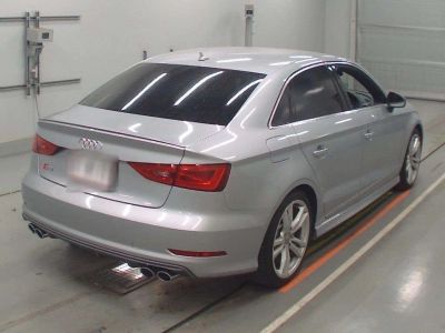 AUDI S3 SEDAN