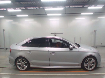 AUDI S3 SEDAN
