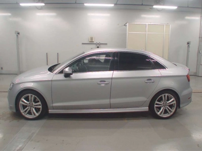 AUDI S3 SEDAN