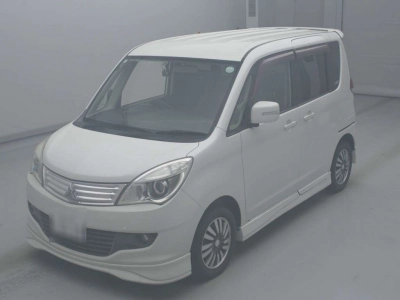 MITSUBISHI DELICA D:2