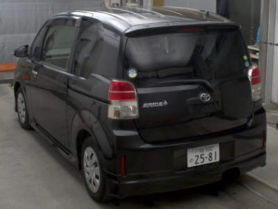 TOYOTA SPADE