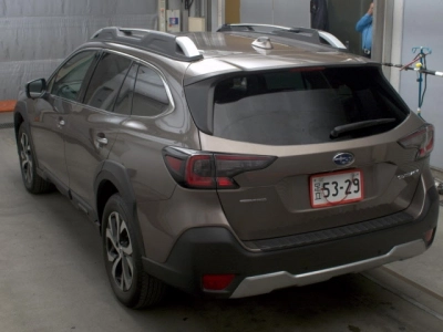 SUBARU OUTBACK