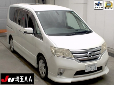 NISSAN SERENA