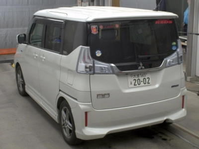 MITSUBISHI DELICA D:2