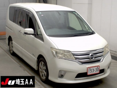 NISSAN SERENA