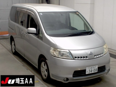 NISSAN SERENA