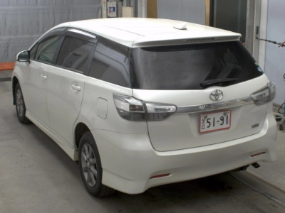 TOYOTA WISH