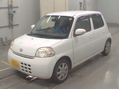 DAIHATSU ESSE