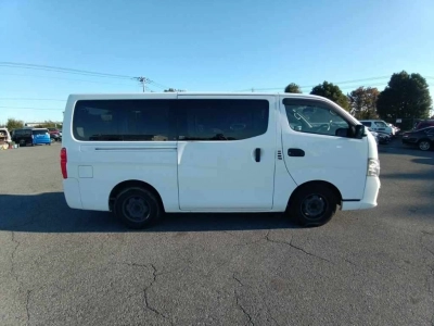 NISSAN NV350 CARAVAN