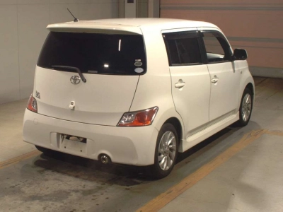 TOYOTA BB
