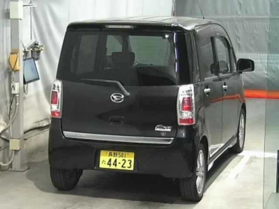 DAIHATSU TANTO EXE
