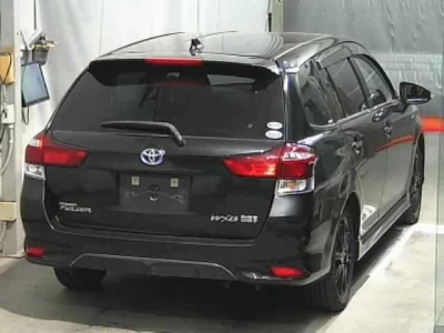 TOYOTA COROLLA FIELDER