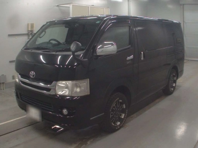 TOYOTA REGIUS VAN