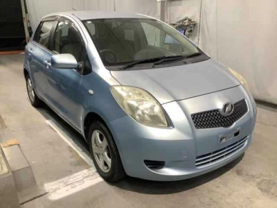 TOYOTA VITZ