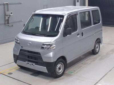 TOYOTA PIXIS VAN