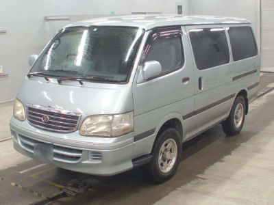 TOYOTA HIACE WAGON