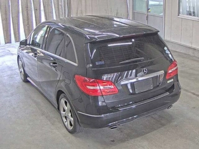 MERCEDES BENZ B CLASS