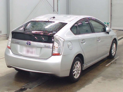 TOYOTA PRIUS PHV