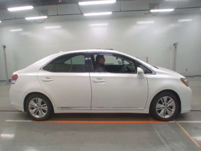 LEXUS HS