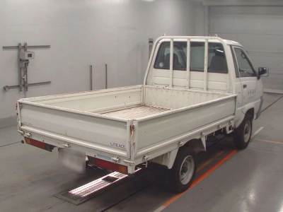 TOYOTA LITE ACE TRUCK