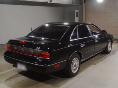 NISSAN INFINITI Q45