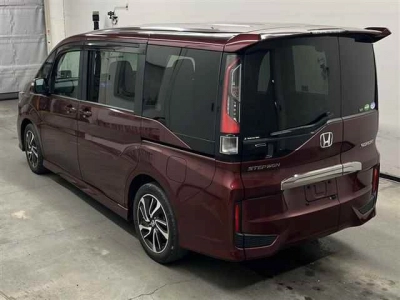 HONDA STEPWGN SPADA