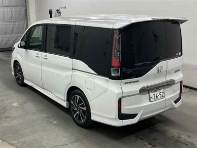 HONDA STEPWGN SPADA