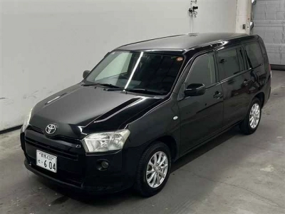TOYOTA SUCCEED VAN