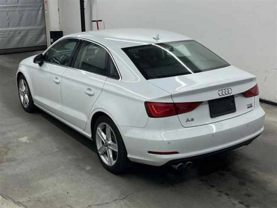 AUDI A3 SEDAN