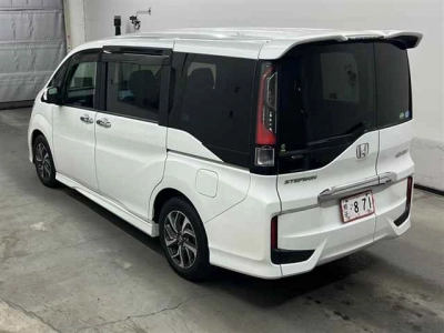 HONDA STEPWGN SPADA