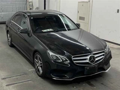 MERCEDES BENZ E CLASS
