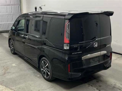 HONDA STEPWGN SPADA