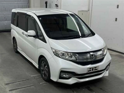 HONDA STEPWGN SPADA