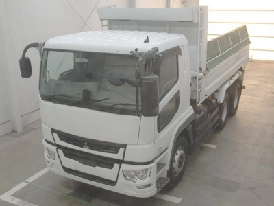 MITSUBISHI FUSO
