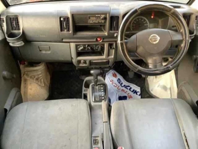 NISSAN CLIPPER VAN