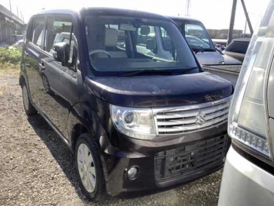 SUZUKI MRWAGON