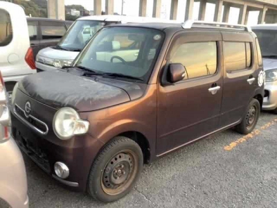 DAIHATSU MIRA COCOA