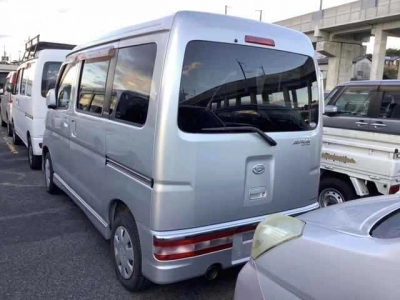 DAIHATSU ATRAI WAGON