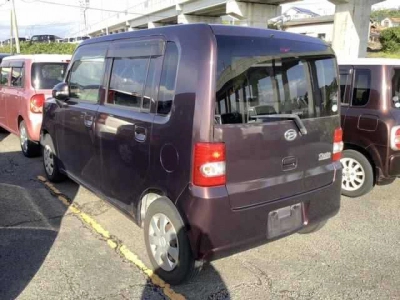DAIHATSU MOVE CONTE