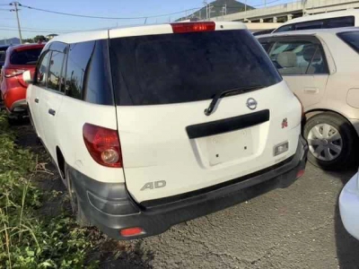 NISSAN AD VAN