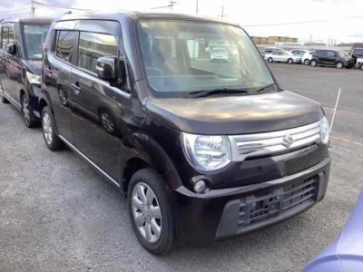 SUZUKI MRWAGON