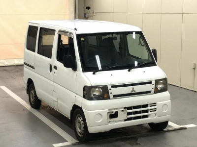 MITSUBISHI MINICAB