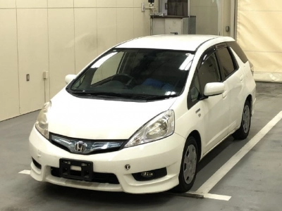 HONDA FIT SHUTTLE HYBRID