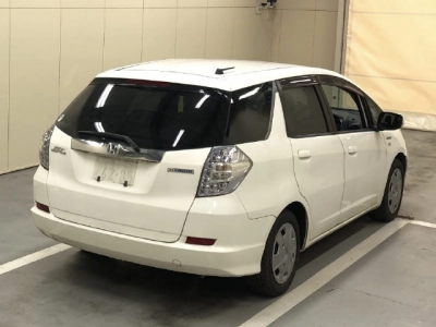 HONDA FIT SHUTTLE HYBRID