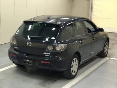 MAZDA AXELA SPORT