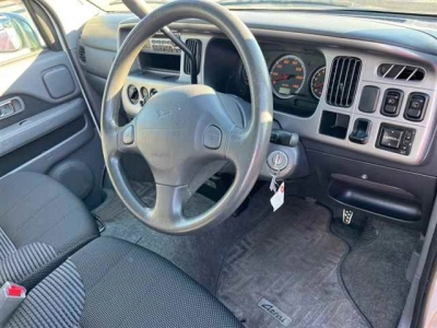 DAIHATSU ATRAI WAGON