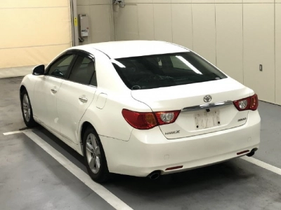 TOYOTA MARK X