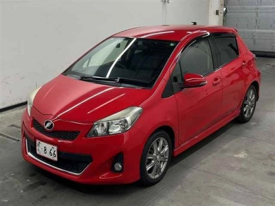 TOYOTA VITZ